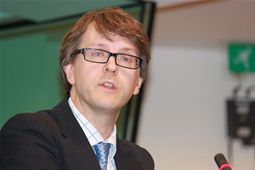 Graham Johnson, Director of Avanti Consulting delivering his presentation 